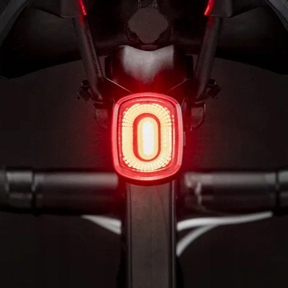 Rockbros Q2S LED-baglys med smart stop-system + USB-C - USB-A-kabel - sort
