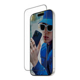 PanzerGlass ® Skærmbeskyttelse iPhone 17 Pro | Ultra-Wide Fit m. Fastfit in-a-box