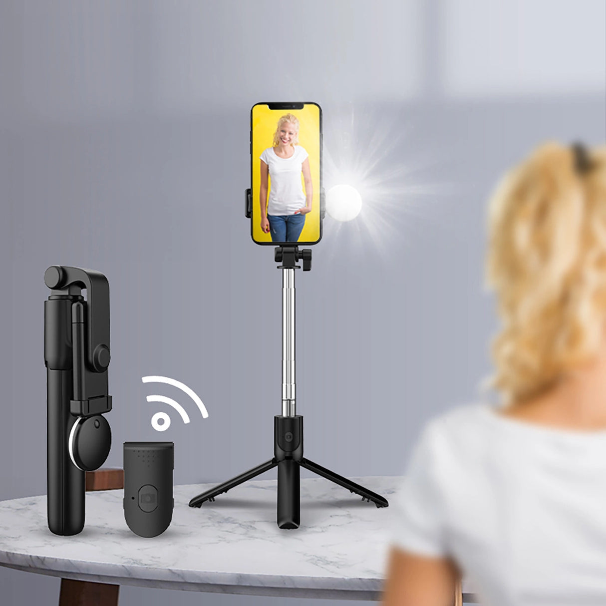 Selfie stick WR1YXS teleskopisk stativ 0,71 m med rund lampe - sort