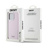 DKNY Liquid Silicone Small Metal Logo MagSafe-kasse til iPhone 15 Pro - lyserød