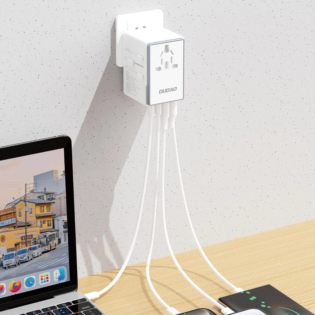 Dudao A65Pro 65W EU / US / JP / AUS / UK rejseadapter 2x USB-C 2x USB-A - hvid