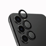 Uniq Optix aluminiums kameraobjektivbeskytter til Samsung Galaxy S24 kameraobjektiv med applikator - sort