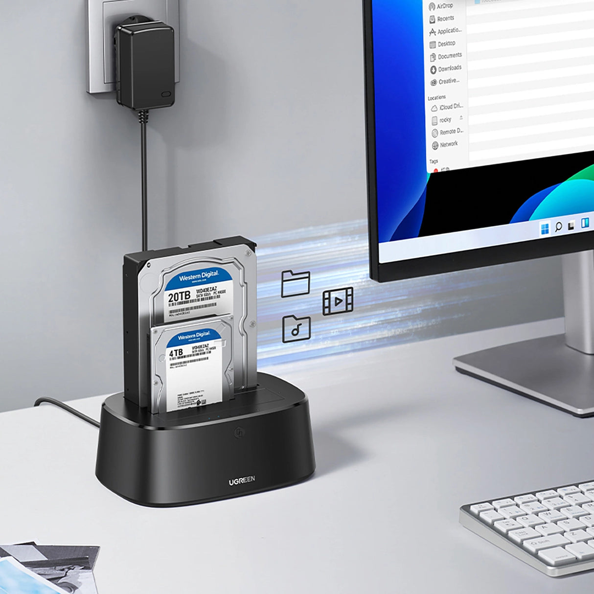 Ugreen CM198 50857 docking station med USB 3.0 til SATA 2.5" 3.5" SSD HHD drev, EU strømforsyning - sort