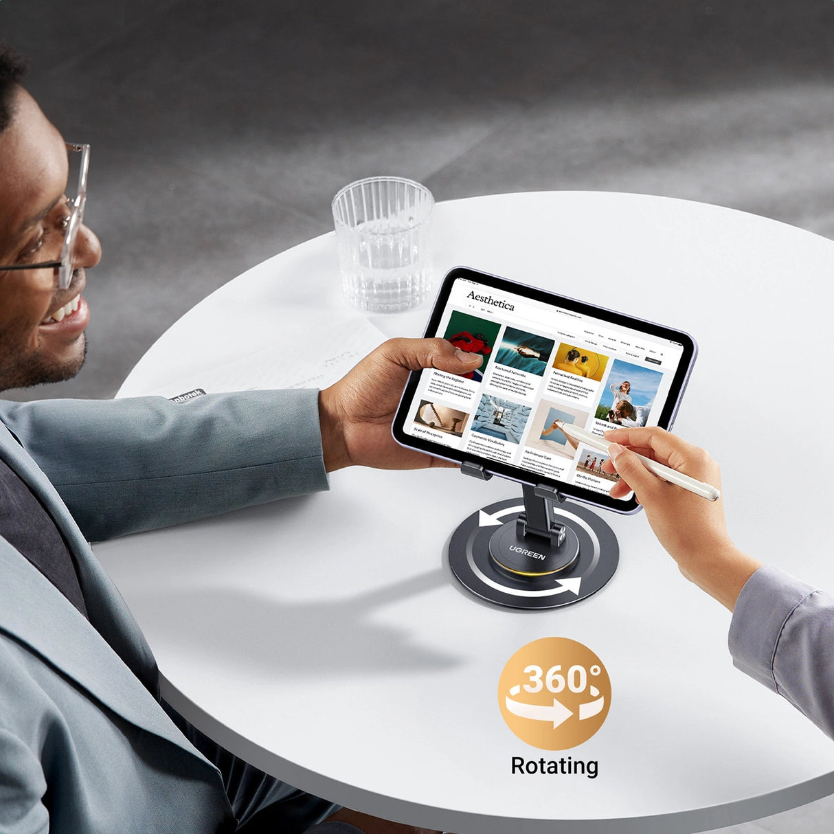 Ugreen LP805 skrivebordsstativ til telefon tablet - sort