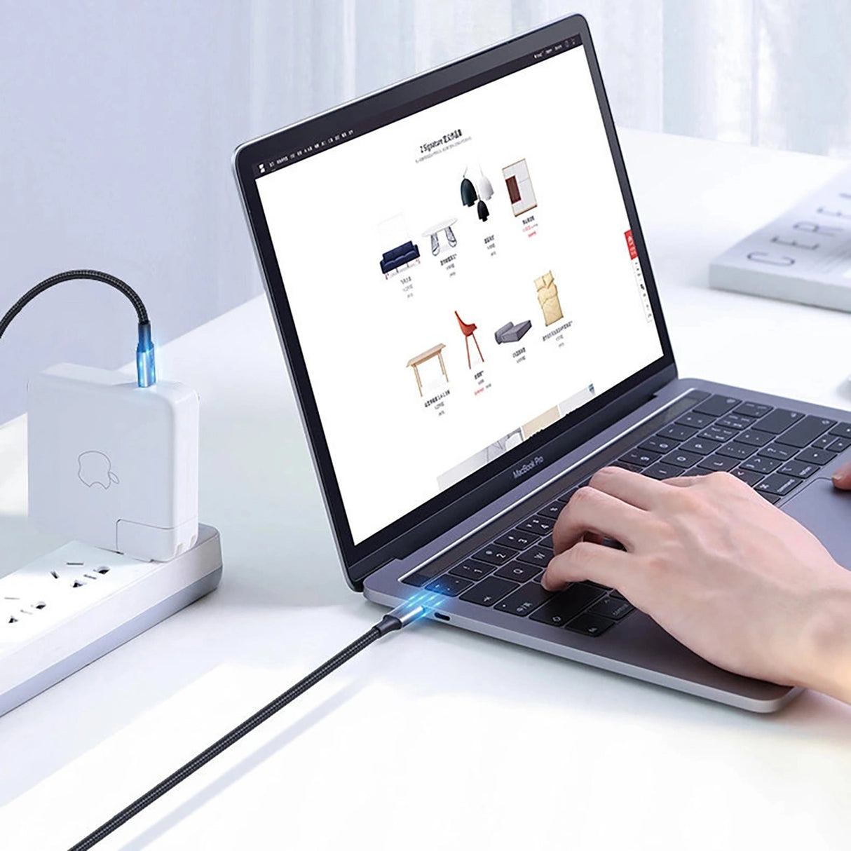 Ugreen US316 70428 USB-C - USB-C PD QC FCP-kabel 100W 5A 480Mb/s 1,5m - Grå