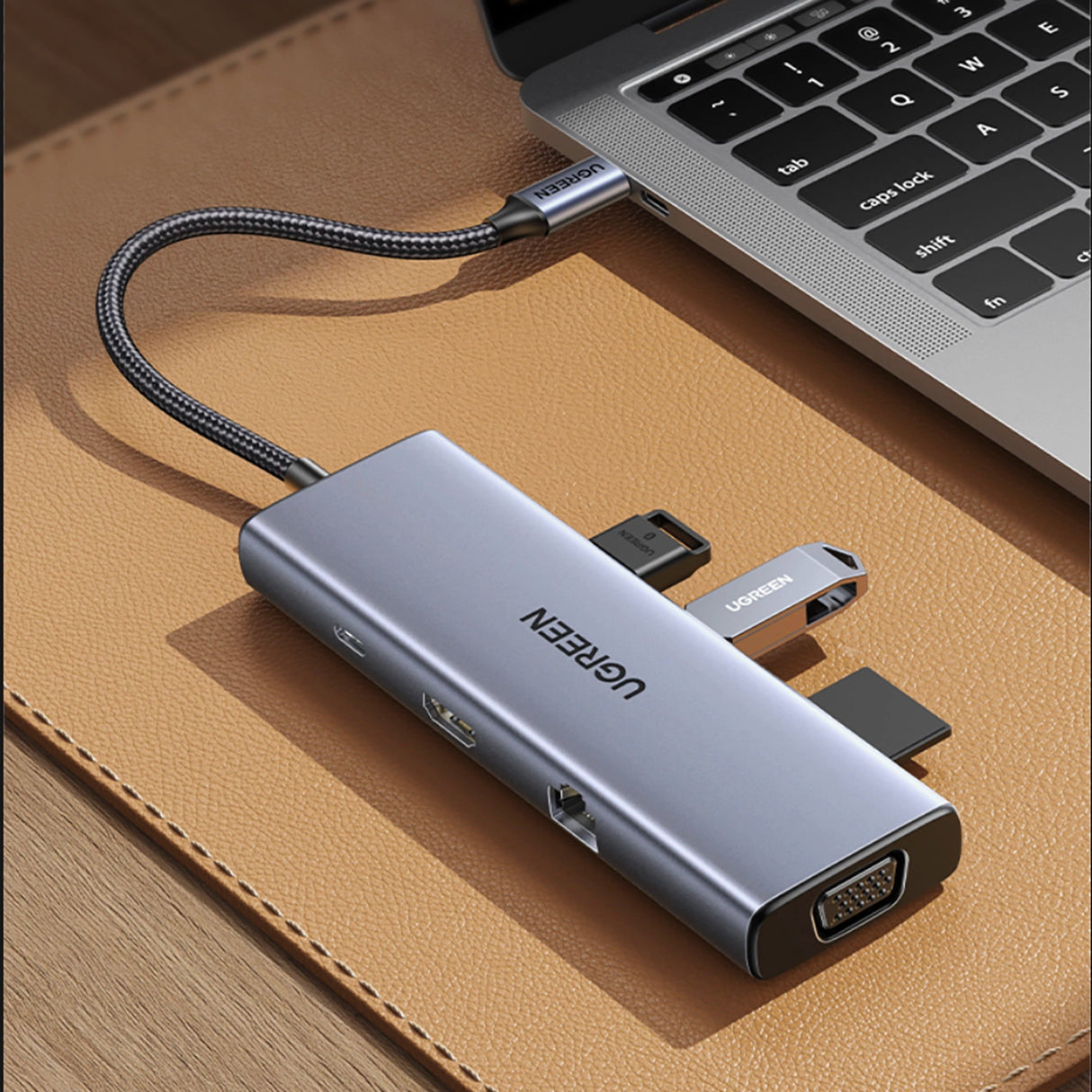 Ugreen CM498 15600 USB-C Adapter - 3x USB-A 3.0 / HDMI / VGA / RJ45 / SD / TF Card Reader / USB-C PD - Grå