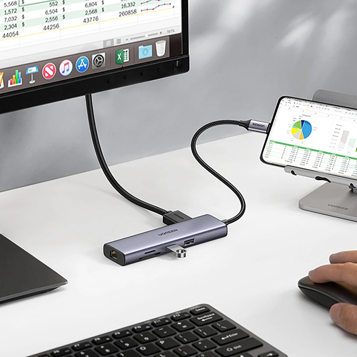 Ugreen CM512 90568 USB-C Adapter - 2x USB-A 3.0 / HDMI / RJ45 / SD og TF Card Reader / USB-C PD 100W - Grå