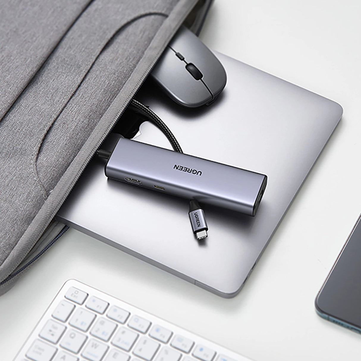 Ugreen CM512 90568 USB-C Adapter - 2x USB-A 3.0 / HDMI / RJ45 / SD og TF Card Reader / USB-C PD 100W - Grå