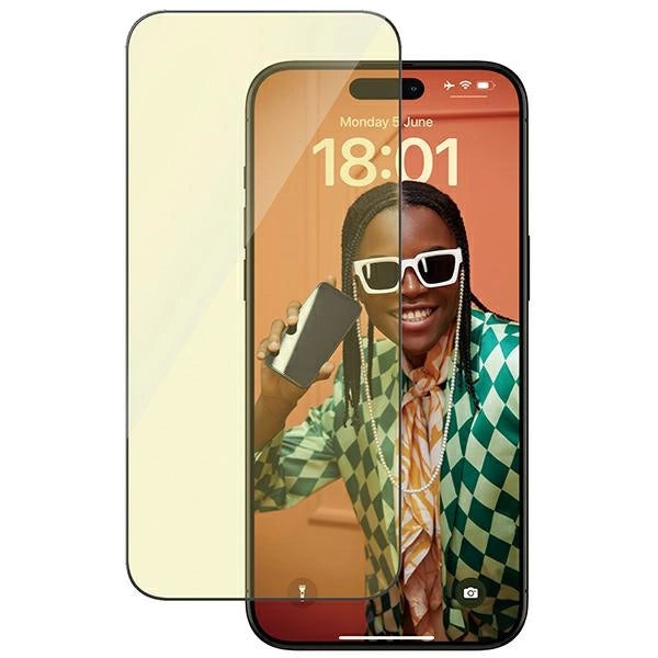 PanzerGlass Ultra-Wide Fit tempereret glas med glans og blå lysfilter med positioner til iPhone 15 Pro Max
