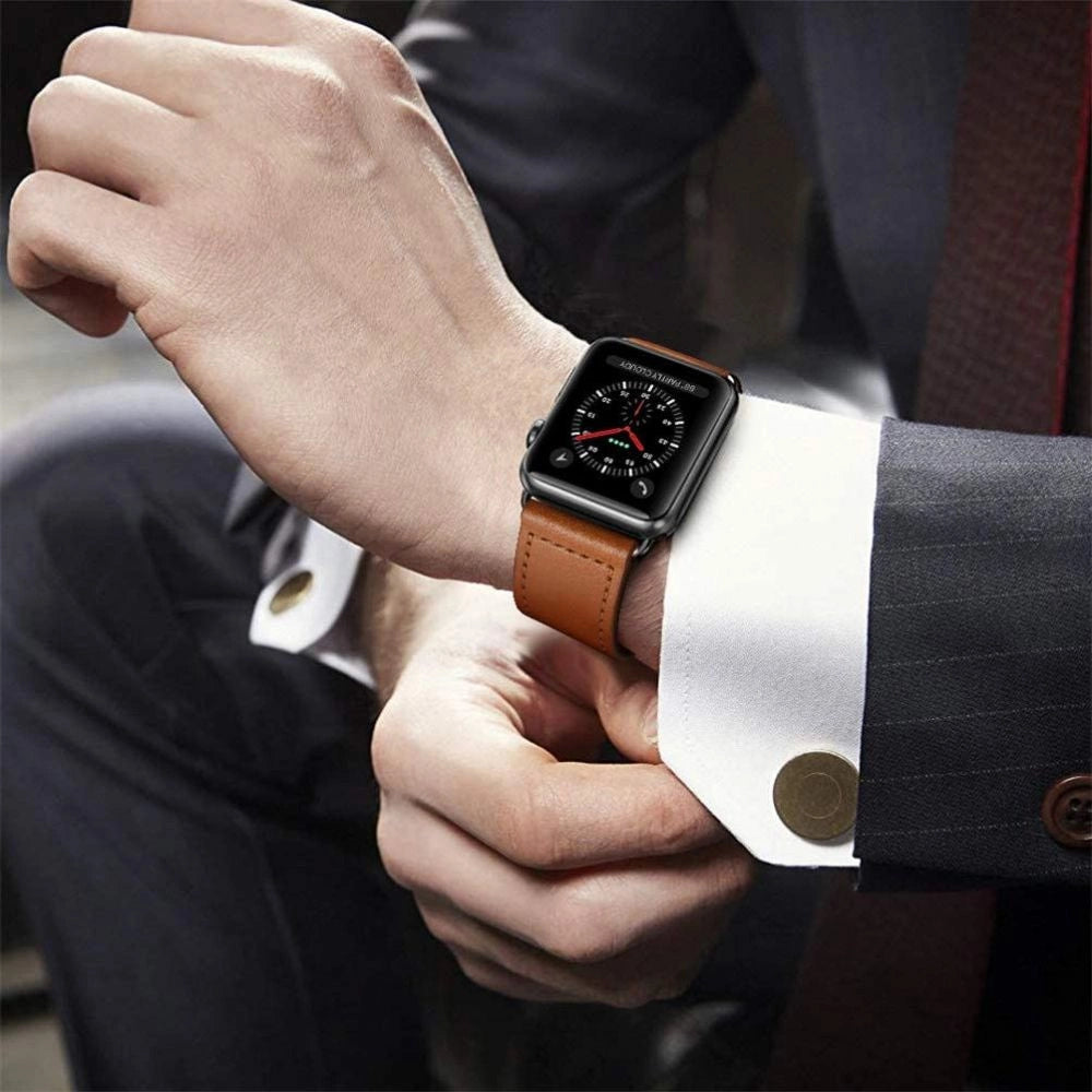 Tech-Protect LeatherFit Strap til Apple Watch 4 / 5 / 6 / 7 / 8 / 9 / SE / Ultra 1 / 2 (42/44/45/49 mm) - Brunt