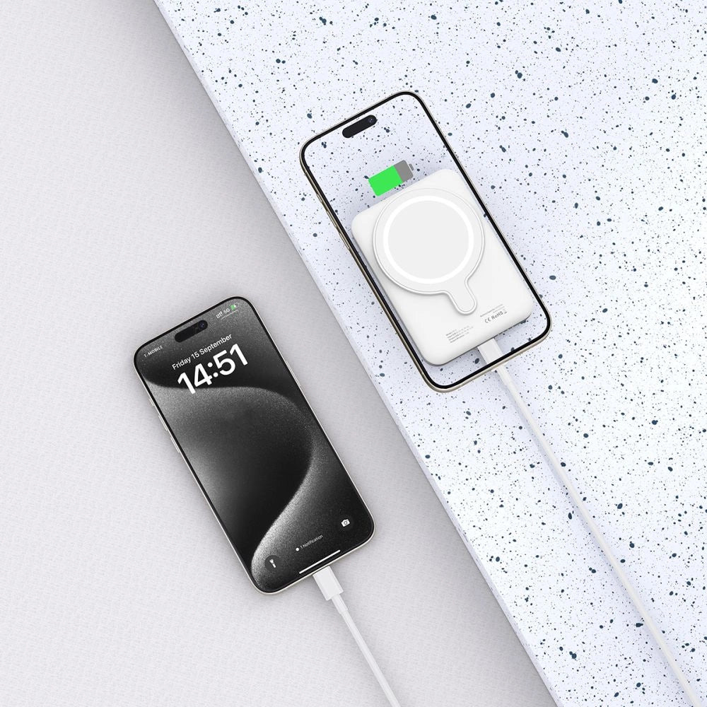 Tech-Protect LifeMag PB10 Powerbank med MagSafe 5000mAh 15W USB-C-port - hvid + USB-C-kabel