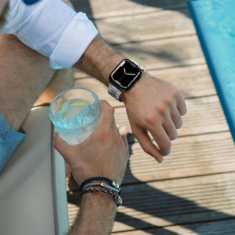 Tech-Protect Stainless Line armbånd til Apple Watch 4 / 5 / 6 / 7 / 8 / 9 / SE / Ultra 1 / 2 (42/44/45/49 mm) - titanium