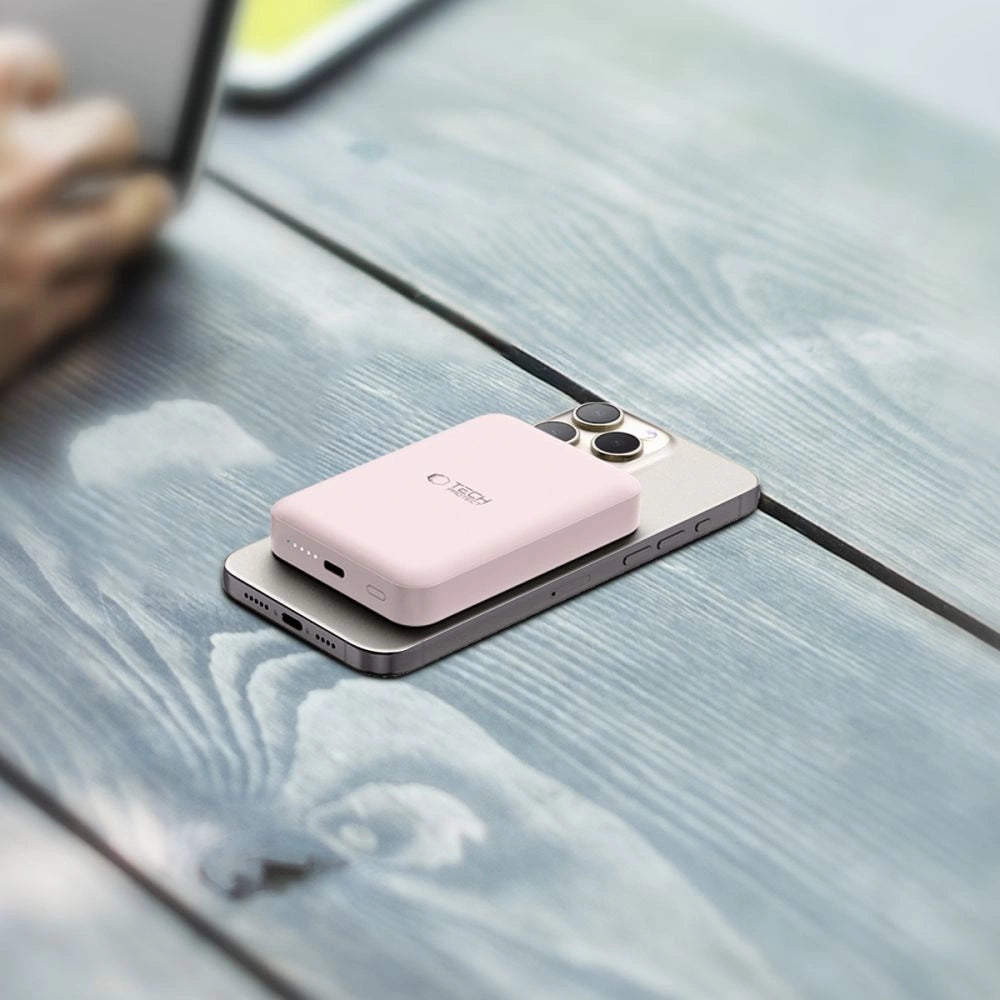 Tech-Protect LifeMag PB11 Powerbank med MagSafe 10000mAh 15W USB-C port - lyserød + USB-C kabel