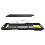 Spigen Rugged Armor MagSafe Case til iPhone 16 Plus - sort