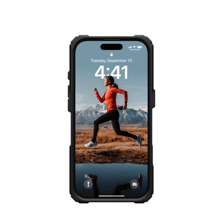 UAG Plasma XTE Magsafe iPhone 16 Pro Case - klar