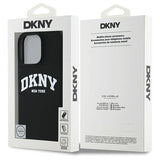 DKNY Silicone White Printed Logo MagSafe Case til iPhone 16 Pro Max - sort