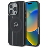Mercedes MB Double Layer Crossed Lines MagSafe Case til iPhone 16 Pro Max - sort