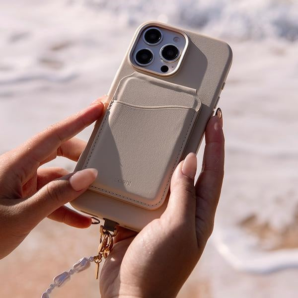 Uniq Coehl Muse Magnetisk opladningsfoder til iPhone 16 Pro - Beige