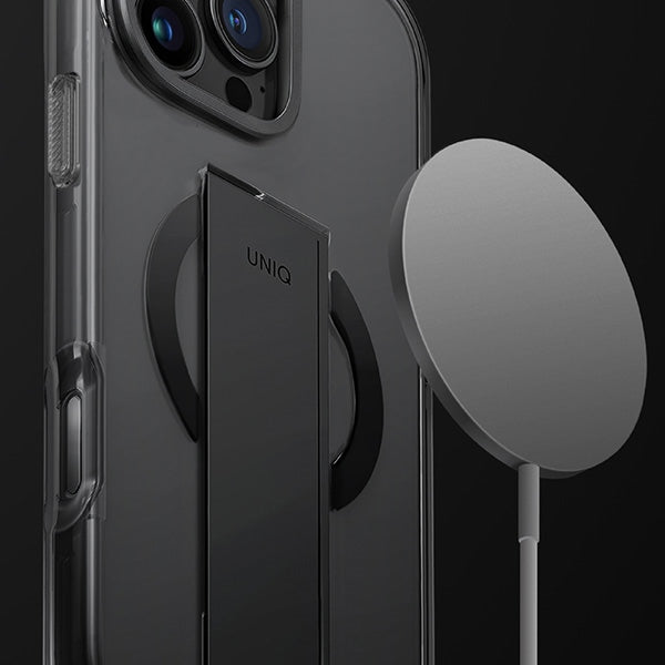 Uniq Heldro Max Magclick opladningsfoder til iPhone 16 Pro - gennemsigtig