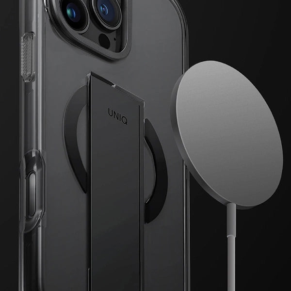 Uniq Heldro Max Magclick opladningsfodral til iPhone 16 Pro Max - gennemsigtig
