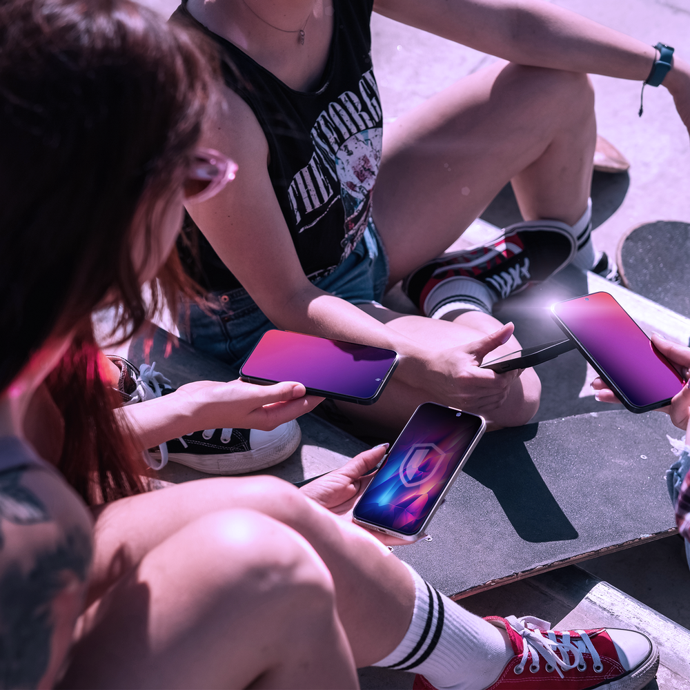 3mk Rainbow Privacy temperet glas til Apple iPhone 16 Pro