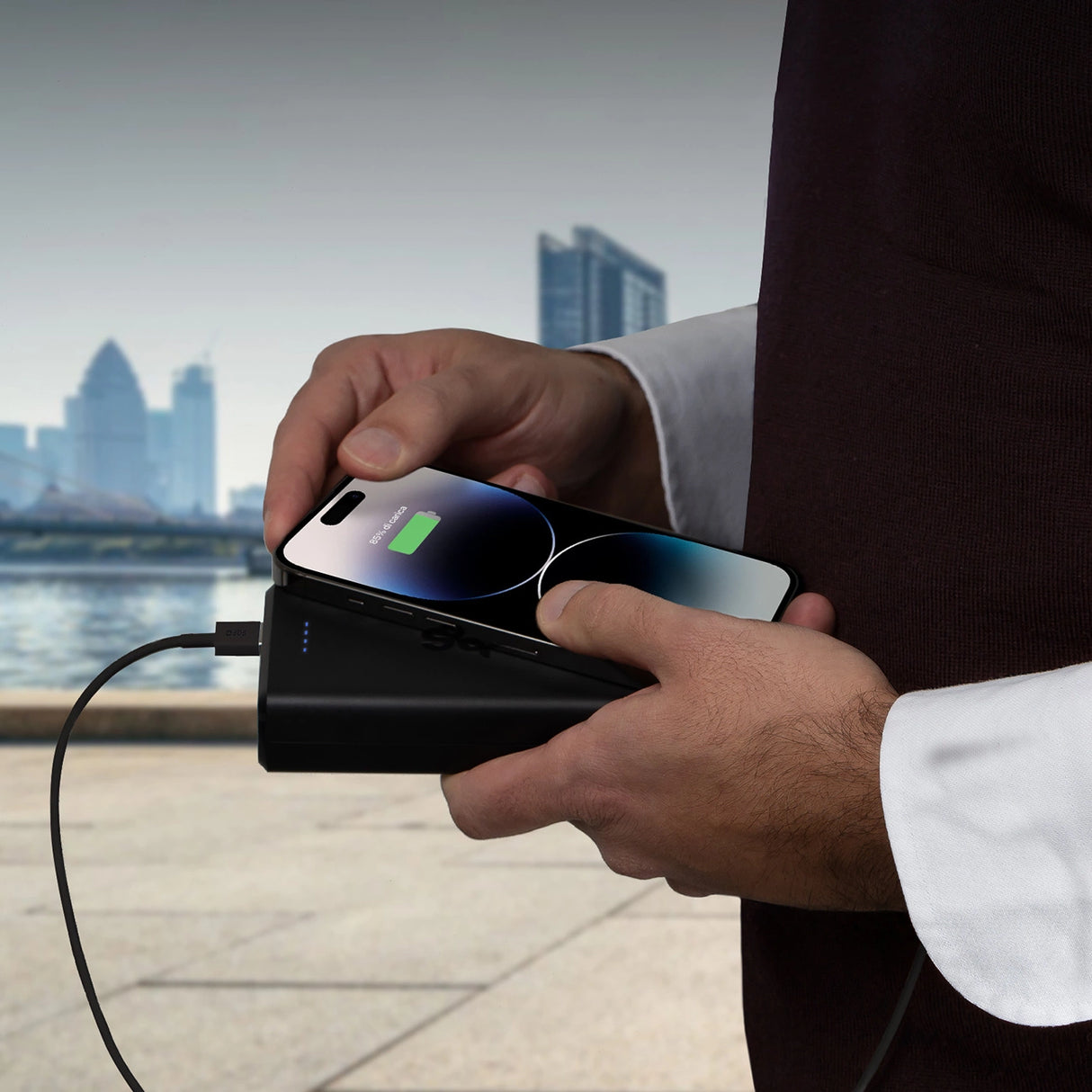 Hurtig opladning: 20.000 mAh, 2 USB'er sort