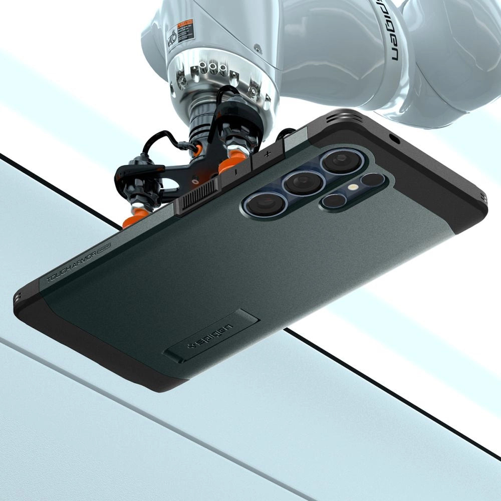 Spigen Tough Armor MagSafe Case til Samsung Galaxy S25 Ultra - Grøn