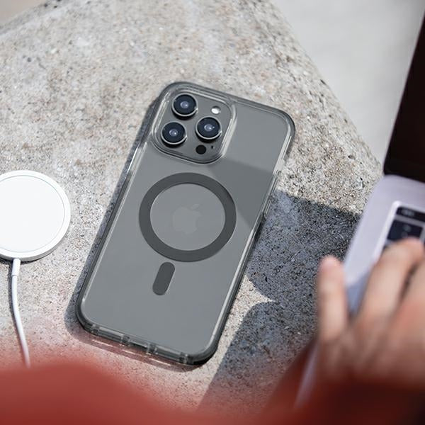 Uniq Combat iPhone 14 Pro 6.1" case Magclick Opladning sort/beton trækul