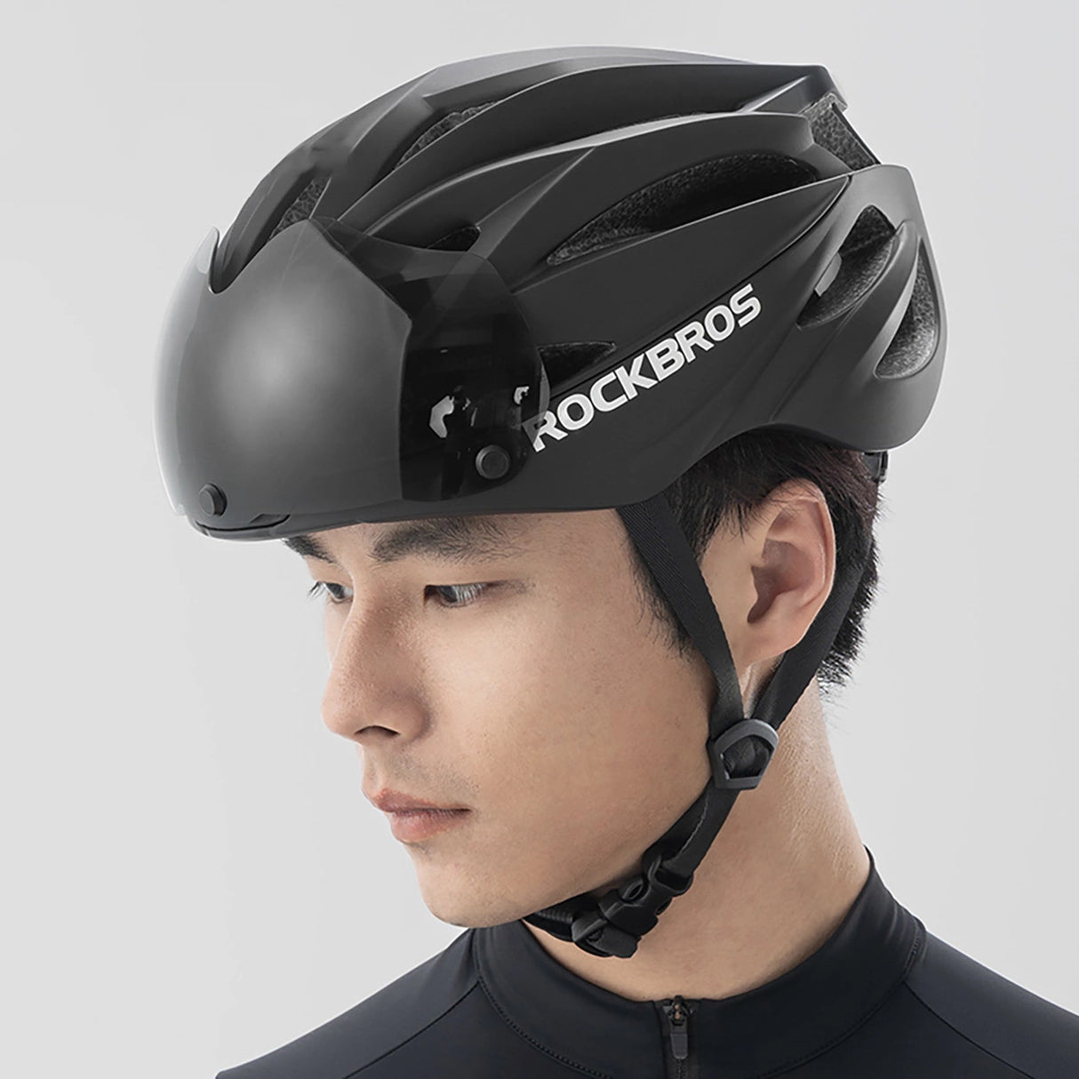 Rockbros cykelhjelm med visir, UV-beskyttelsesbriller, unisex - sort/brun