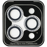 Guess BP Rhinestone 2in1 skærmbeskytter og kameraobjektiv sæt til iPhone 16 Pro Max - Silver