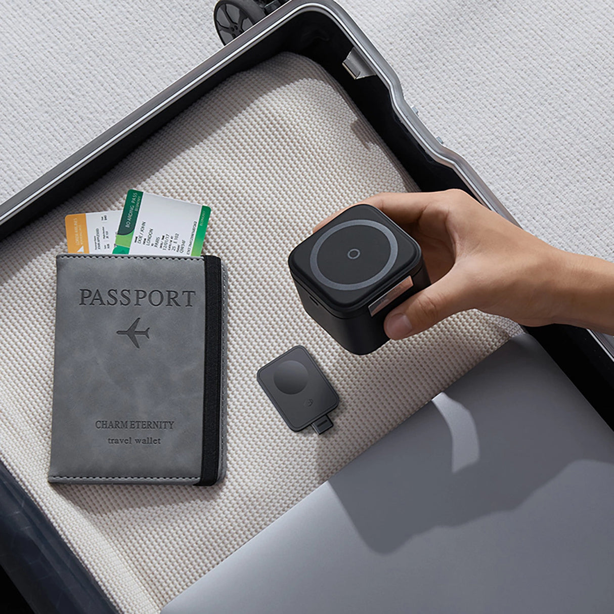 Baseus MagPro 3in1 25W MagSafe kompatibel induktiv oplader til telefon og smartwatch - sort