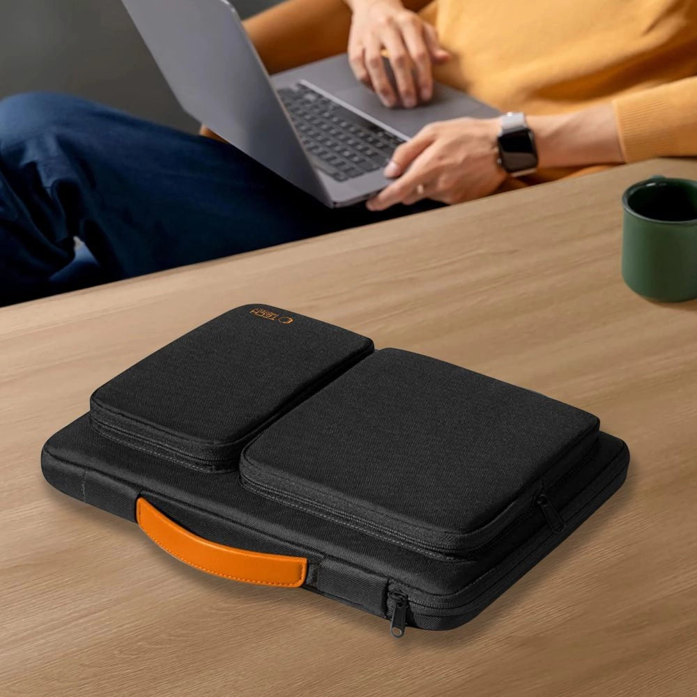 Tech-Protect Defender Bag til 15-16 Laptop - sort og orange