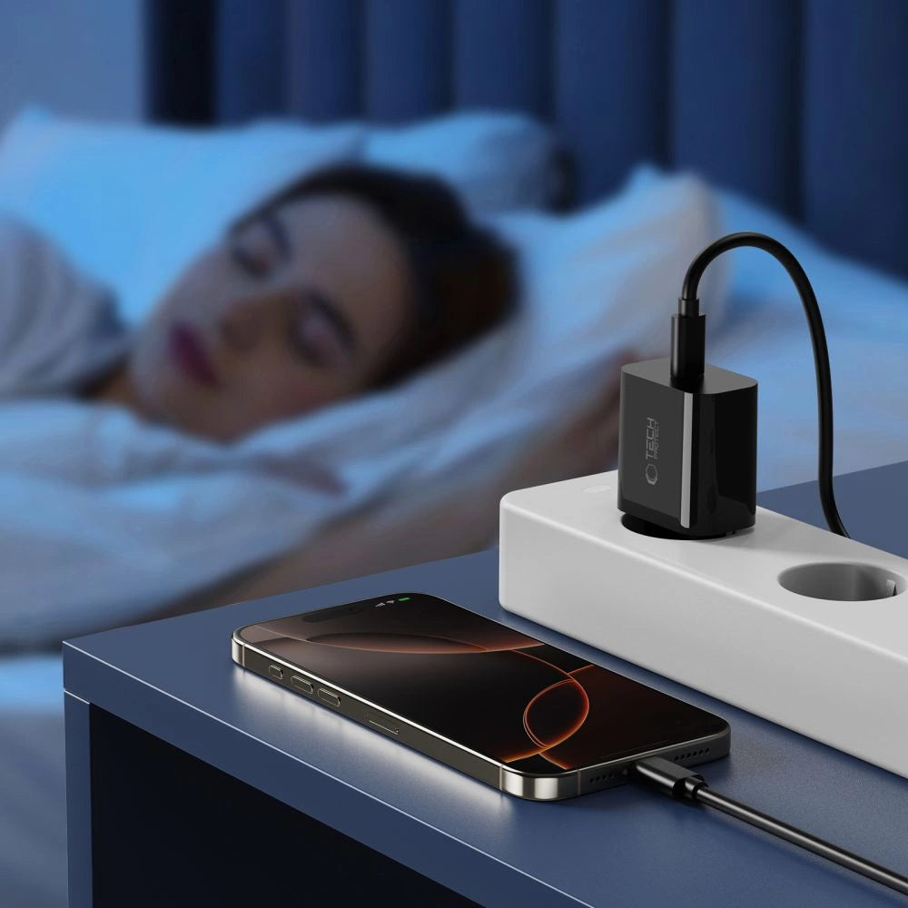 Tech-Protect NC20W USB-C 1-Port PD20W Wall Charger - sort