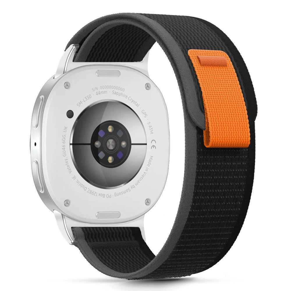 Tech-Protect Nylon Stripe Strap til Samsung Galaxy Watch 40/44/46 mm - sort og orange