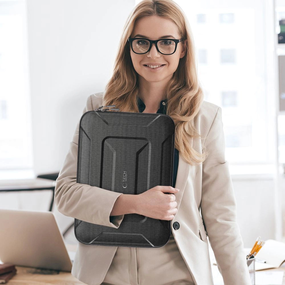 Tech-Protect Ranger-X taktisk laptop case til 15-16" - sort
