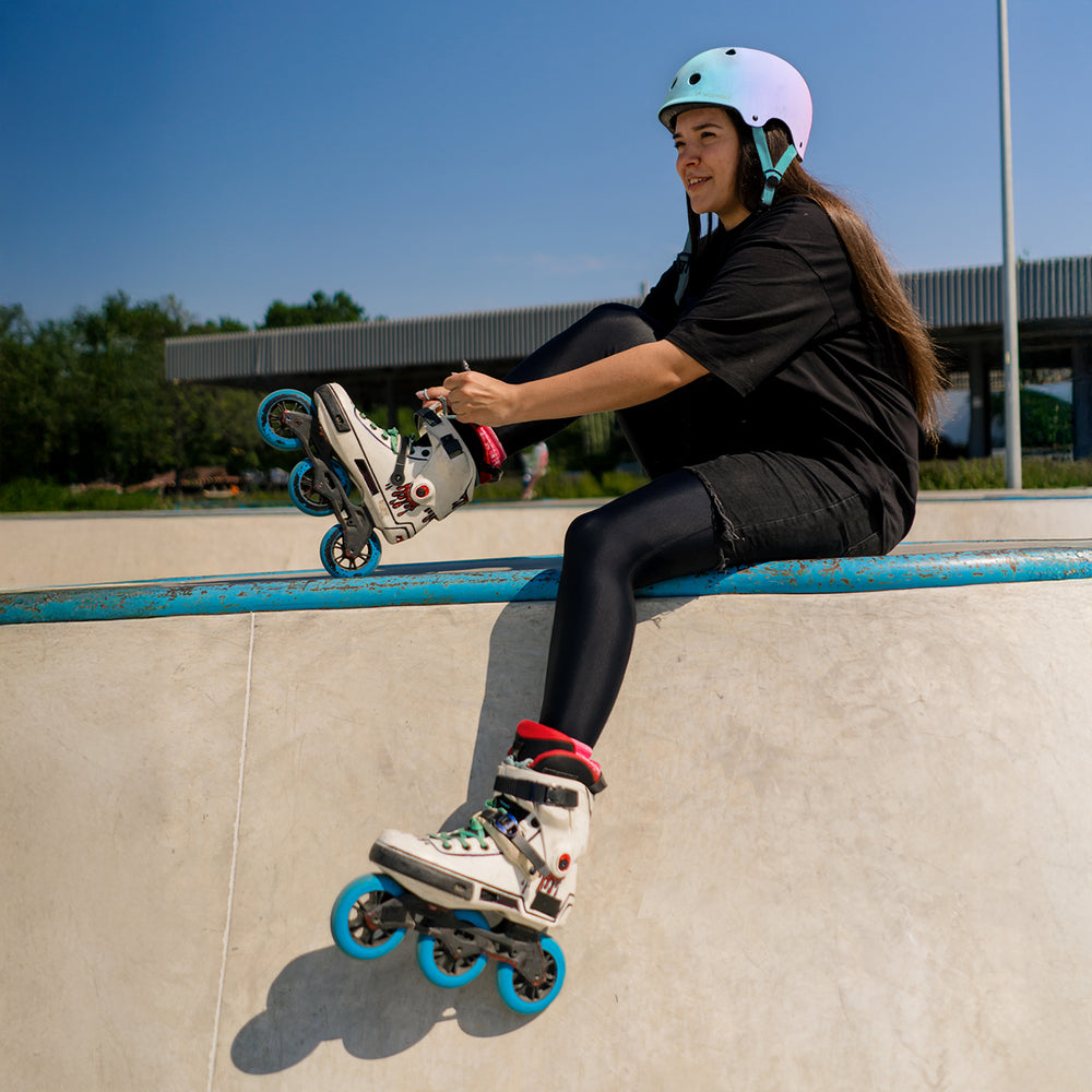 Wozinsky M BMX/Scooter Helmet - Pink Gradient