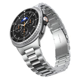 Spigen Modern Fit Band til Samsung Galaxy Watch 40/44/46 mm - Sølv