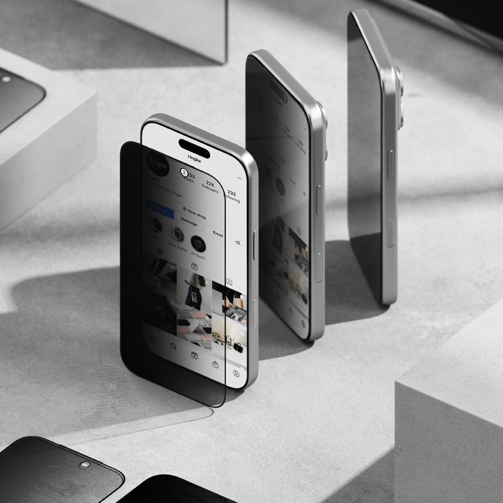 Ringke Easy Slide 2-pack Privacy Glass til iPhone 17 - sort