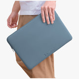 Uniq Cyprus Ridge Edition Laptop Sleeve bag til en 14" vandbestandig neopren laptop - blå