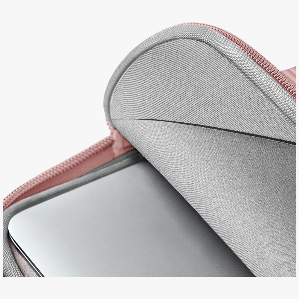 Uniq Cyprus Ridge Edition Laptop Sleeve til 14" bærbare computere, vandtæt neopren, pink