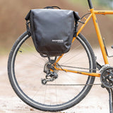 Rockbros AS-003-1BK vandtæt cykeltaske med skulderrem, monteret foran/bagsiden, 10-14l - sort