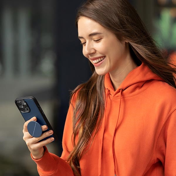 Uniq Novo Case til iPhone 14 Plus / 15 Plus - sort