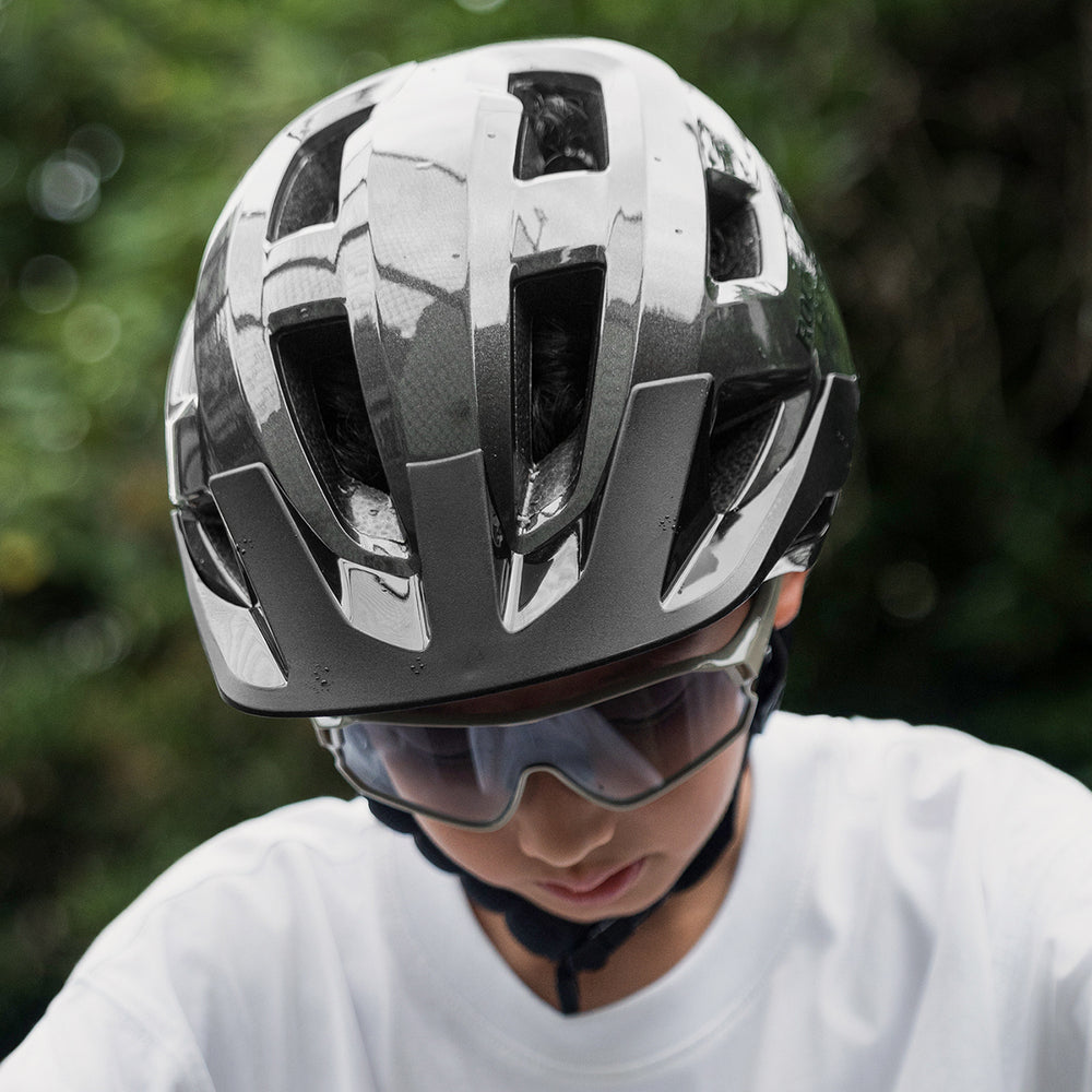 Rockbros LK-67 ungdoms cykelhjelm med aftagelig visir 54<unk>58 cm - Grå