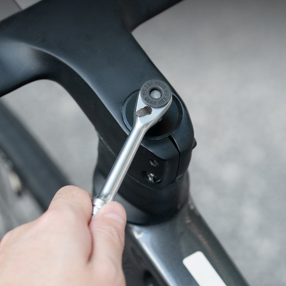 Rockbros Multitool Cykelværktøjssæt med ratchetnøgle og dækhefter - sort