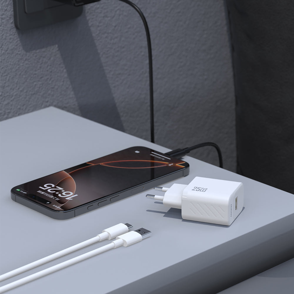 Dudao A27STEU 25W GaN USB-A Wall Charger med USB-A - USB-C-kabel - hvid