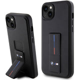 BMW Grip Stand Hot Stamp Case til iPhone 14 Plus / 15 Plus - sort