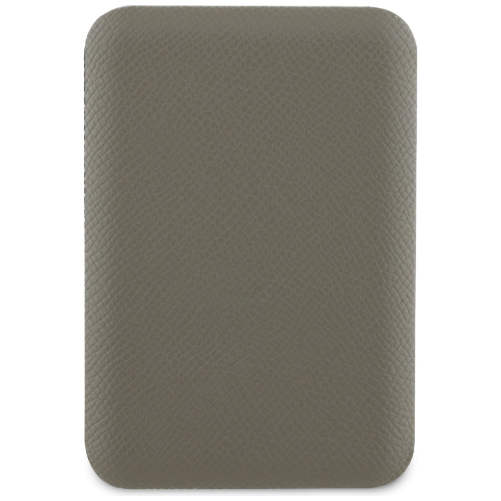 Guess Grained Triangle Power Bank with MagSafe 5000mAh 15W USB-C - Brown