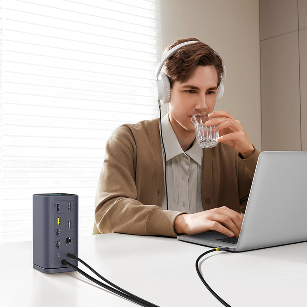 Baseus Spacemate hub USB-C 11in1 docking station 3xHDMI 4K 60Hz + 2xUSB-A (10Gb/s) + 1xUSB-C (10Gb/s) + RJ45 + 2xUSB-A (480Mb/s) + 1xUSB-C (PD) + 1xMinijack 3.5mm - gray