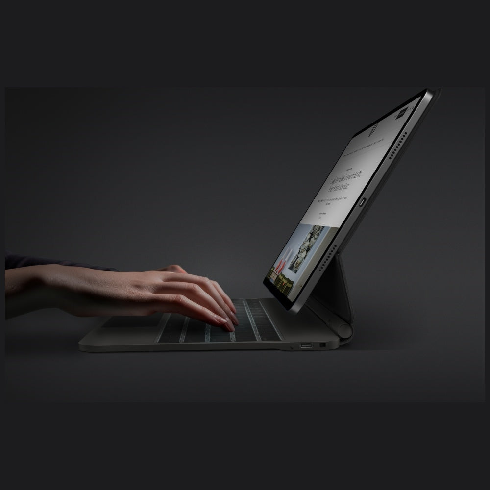 Uniq Venno Pro Magnetisk Smart Case med tastatur til iPad Pro 11" (2024/2025) - sort