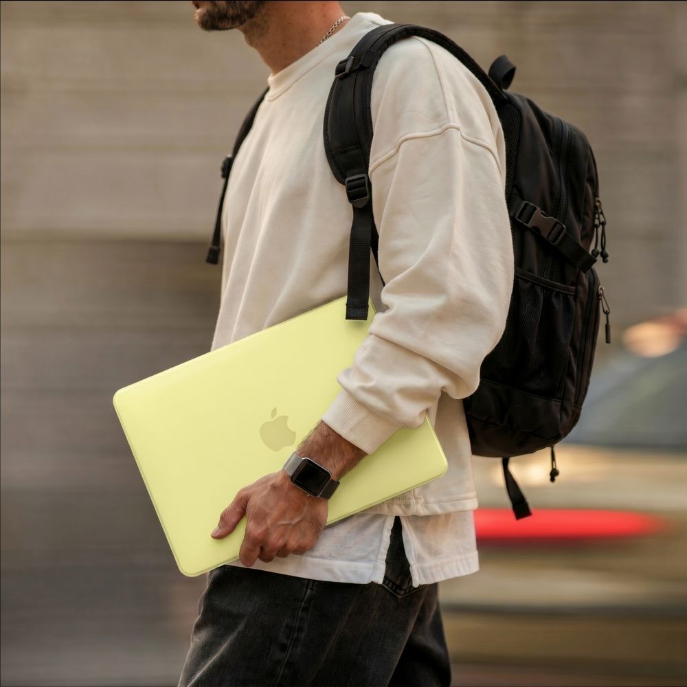 Tech-Protect Softshell-kasse til MacBook Neo 13 2026 - matt gul